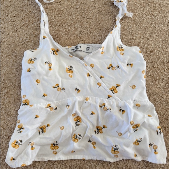 Spring Floral Top Bundle - Picture 2 of 7